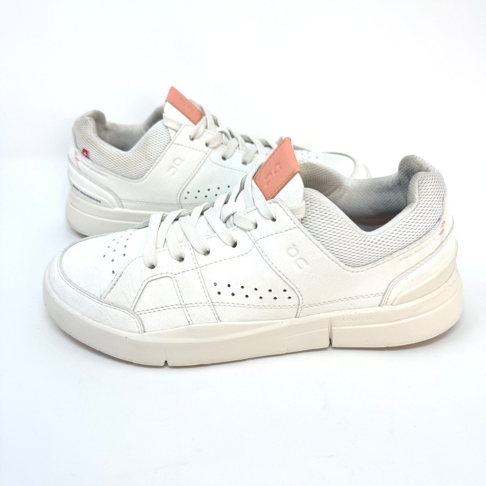 On Running The Roger Clubhouse White Rose Sneakers Womens 8.5 3WD11072839